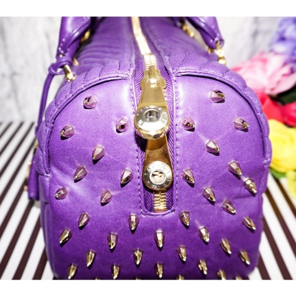 UNIQUE HENRI BENDEL No.7 Qulit STUDDED BAG - Picture 3 of 5